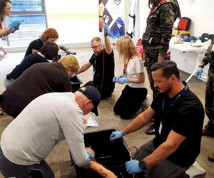 Aptekarze ćwiczą na wypadek wojny. Pierwsze takie szkolenie w Warszawie