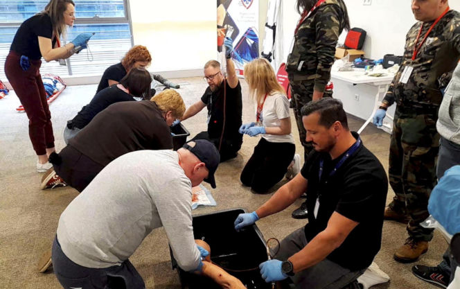 Aptekarze ćwiczą na wypadek wojny. Pierwsze takie szkolenie w Warszawie