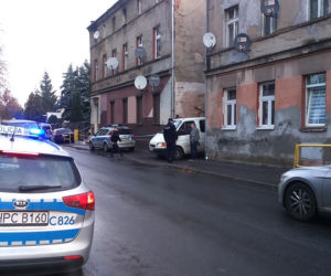 Pożar w Inowrocławiu. Zginęły matka i córki - relacja z miejsca zdarzenia