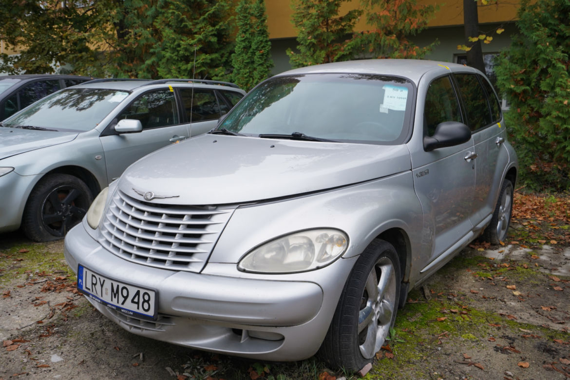 Chrysler PT Cruiser. Cena wywoławcza - 2660 zł