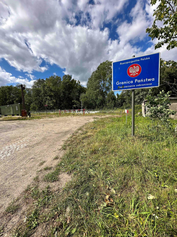 Zapora na granicy z Rosją ma być gotowa we wrześniu. Trwają testy
