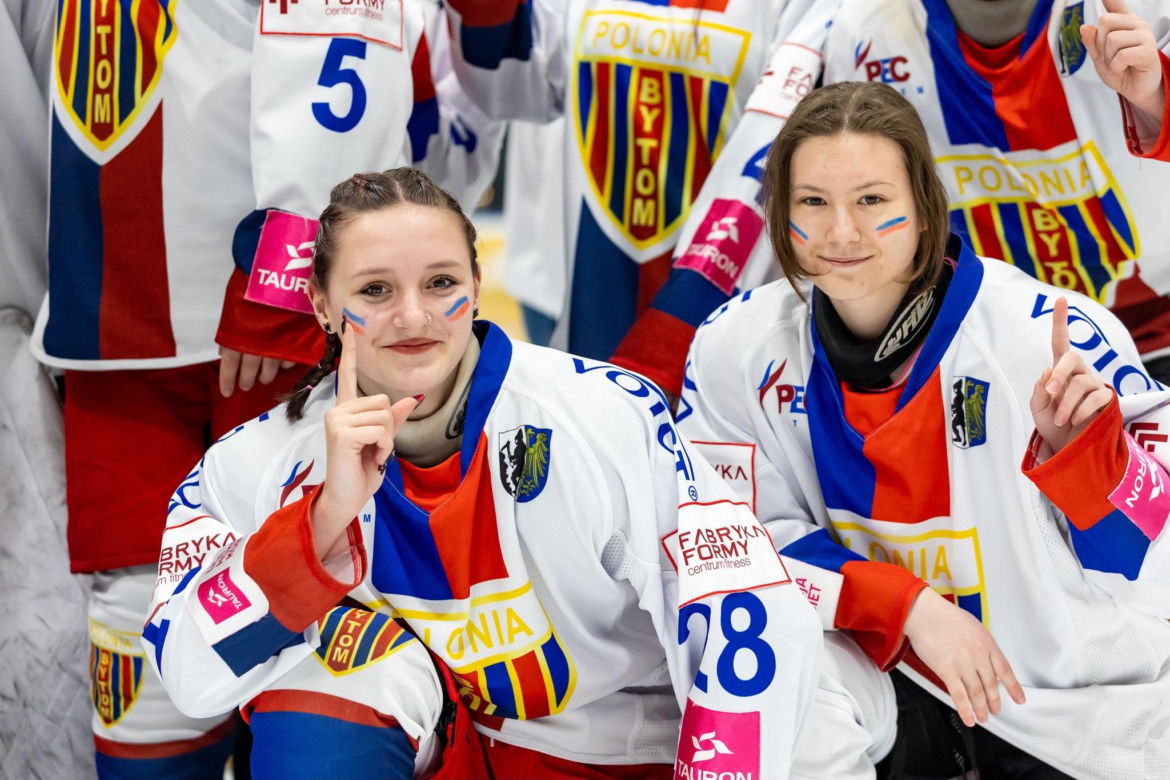 Hokeistki Polonii Bytom pokonały Kojotki Naprzód Janów Katowice ZDJĘCIA