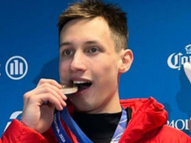 Kacper Tomasiak twarz z bliska