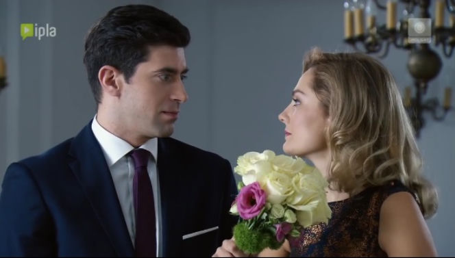 Przyjaciółki 7 sezon odc. 77.  Inga (Małgorzata Socha), Robert (Krzysztof Wieszczek)