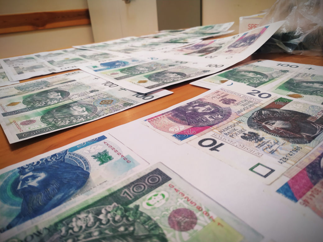 Sztabin. Mężczyzna drukował banknoty na domowej drukarce