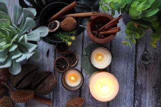 Zawieś w przedpokoju, a nawet sąsiedzi będą się zatrzymywać. Świąteczny zapach, który rozniesie się po całym domu i sprawi, że w to u Ciebie będzie pachnieć najpiękniej