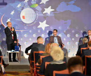 Gospodarka okiem ekspertów. Forum ekonomiczne w Karpaczu
