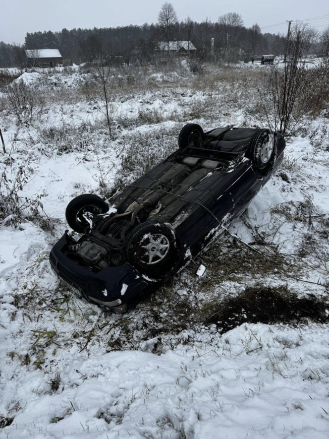 Atak zimy i wypadki na drogach regionu