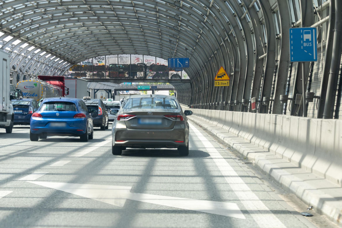 Poseł PiS przejechał 10 km po karmę dla kota