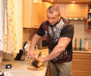 Mariusz Pudzianowski vs. karp