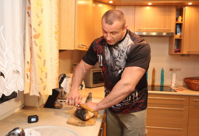 Mariusz Pudzianowski vs. karp