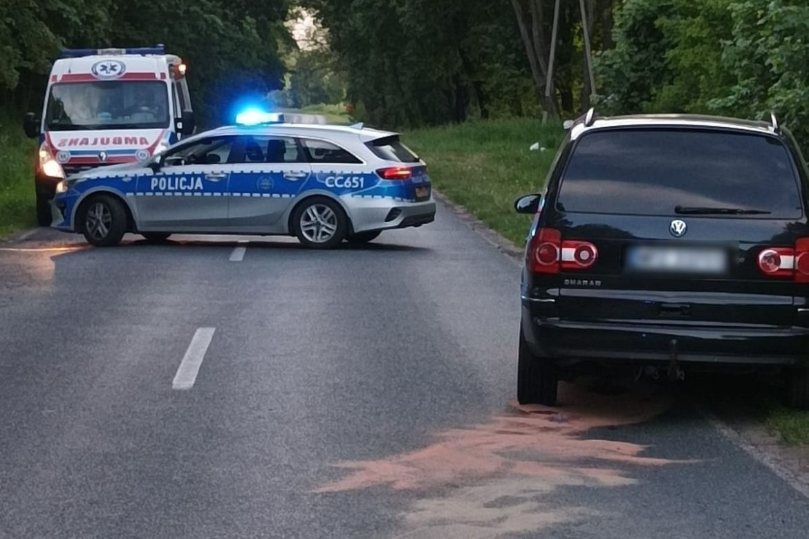 Tragiczne potrącenie motocyklisty pod Lipnem. 57-latek zginął na miejscu [ZDJĘCIA]