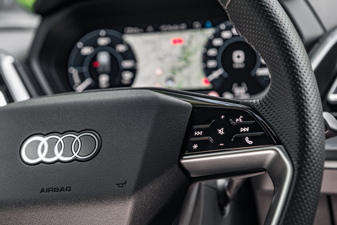 Audi Q4 e-tron 40 edition one