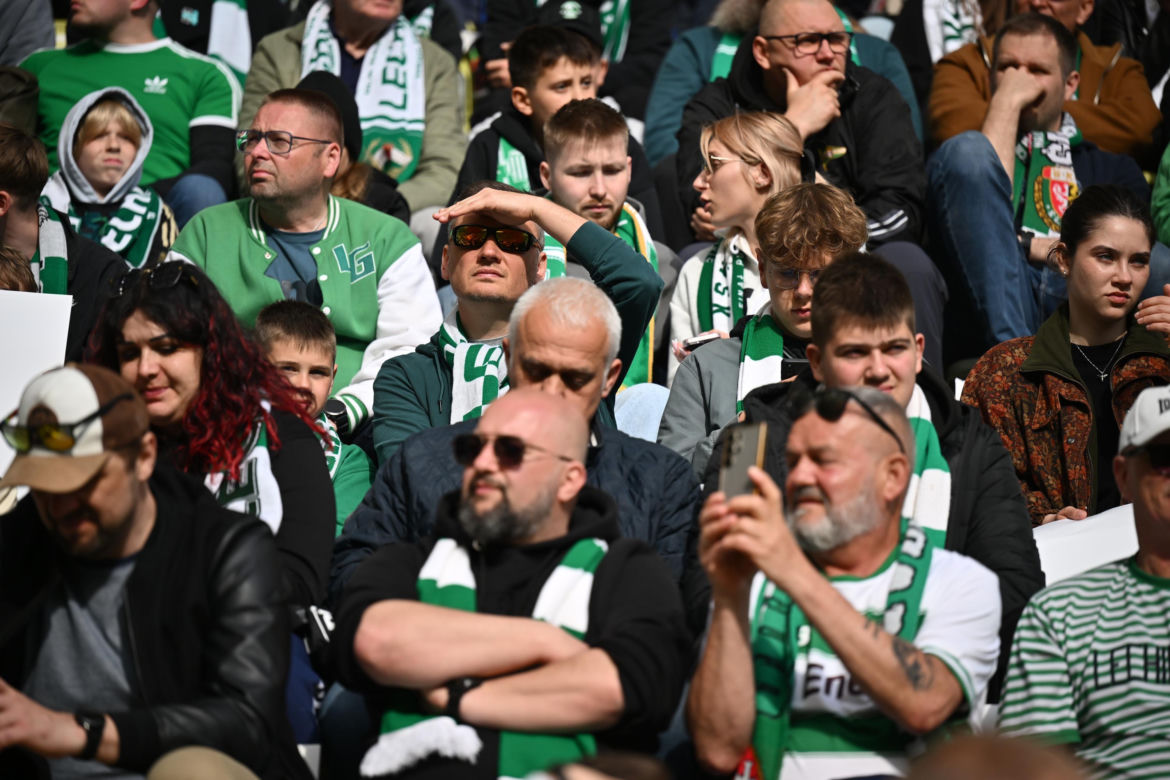 Lechia Gdańsk - Legia Warszawa: Zdjęcia kibiców z meczu 33. kolejki PKO BP Ekstraklasy