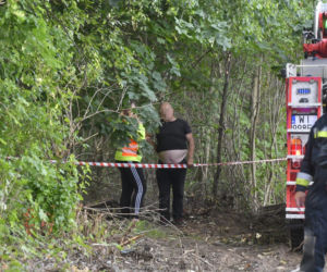 Ciężarówka wpadła do Kanału Żerańskiego
