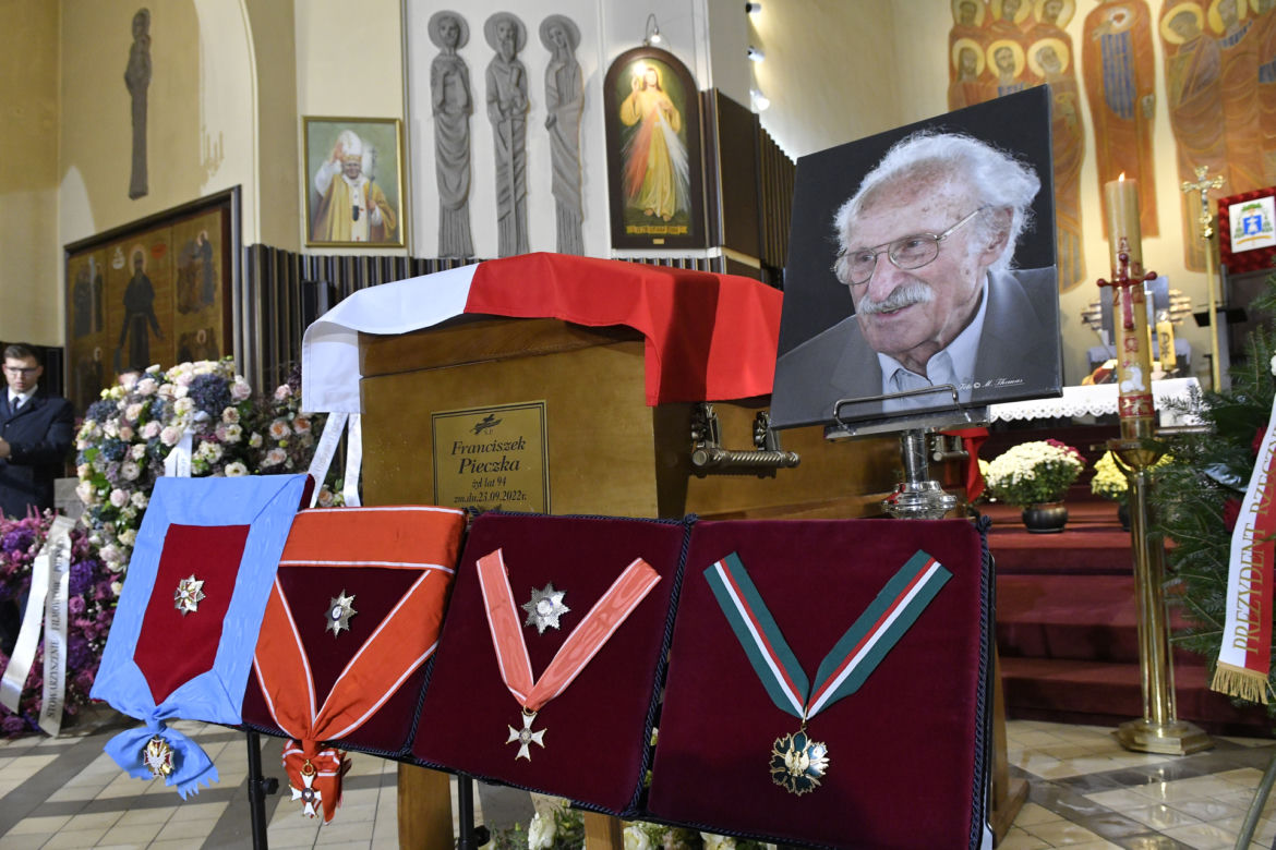 Oto grób Franciszka Pieczki. Ten widok łamie serce