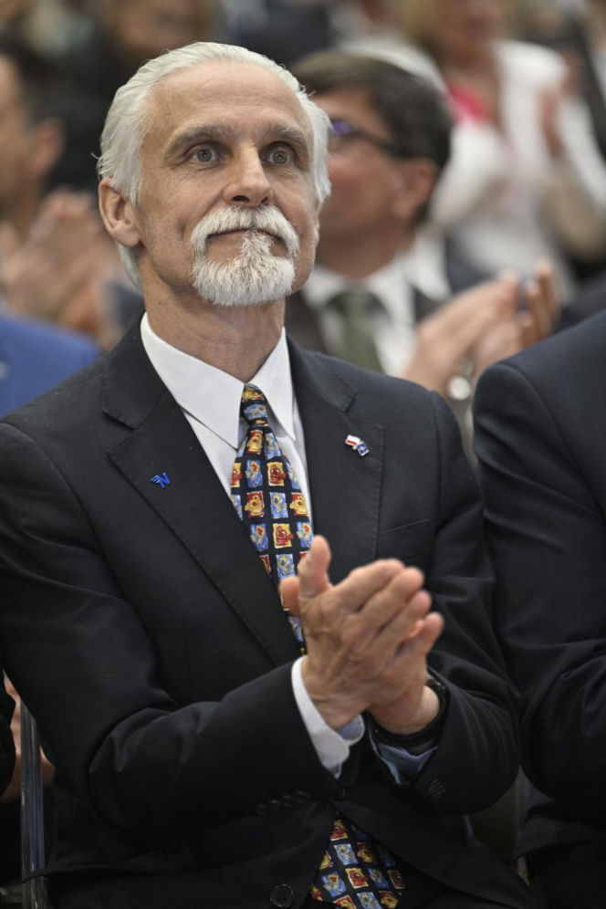 Historyczny debiut na GPW. Niewiadów Polska Grupa Militarna wchodzi na rynek główny