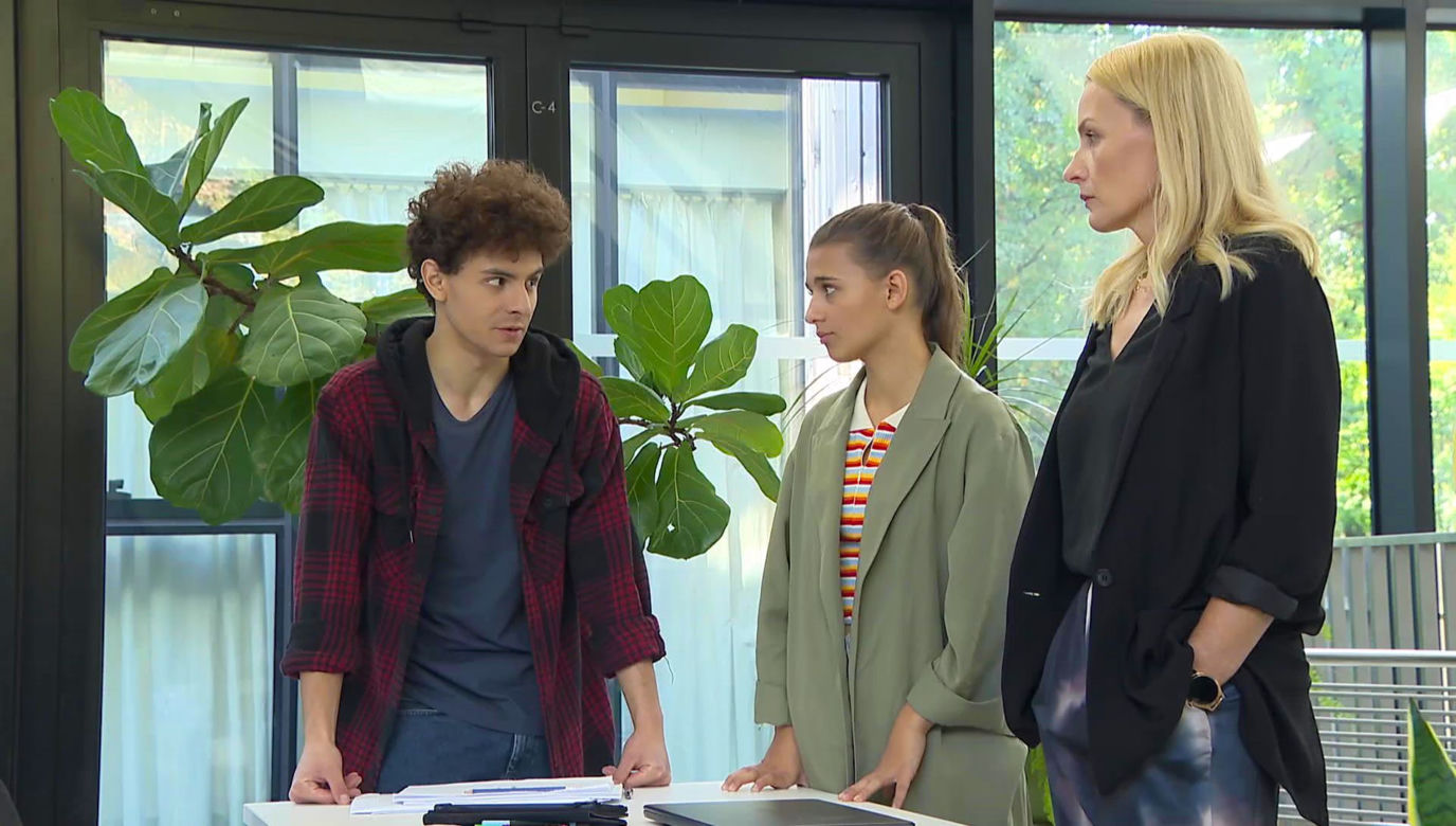 Barwy szczęścia, odc. 2590: Michalina (Anna Pentz), Witek (Witold Sosulski), Olga (Dorota Łukasiewicz-Kwietniewska)