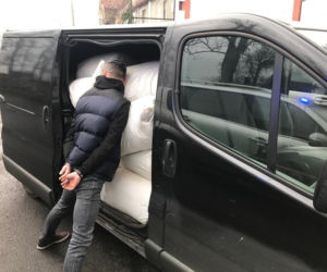 Pościg za busem przewożącym nielegalny tytoń