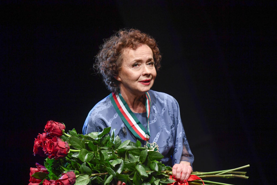 Pamiętacie jej debiut w "Czterdziestolatku"? Tak przez dekady zmieniała się Joanna Szczepkowska
