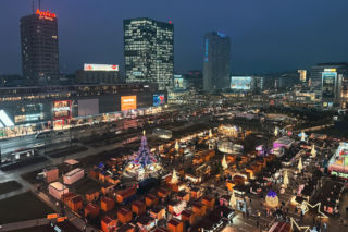 Likwidacja miejsc parkingowych ucieszyła Warszawiaków. Być może czas zrobić krok dalej