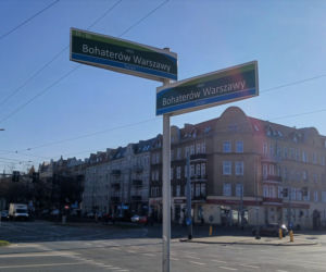 Szczecin: Plac od czterech lat ma swojego patrona, ale nikt o tym nie wie. Kiedy w końcu pojawi się tablica?