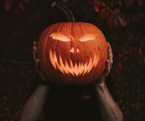 Halloween 2021. Najpiękniejsze dynie świata. Jak zrobić Jack-o’-lantern? [WZORY]