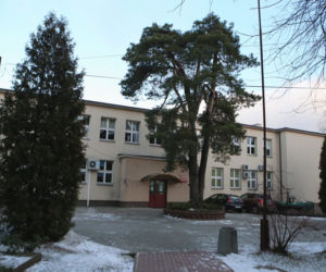 Odwołane lekcje w szkole przy ul.Leszczynowej w Warszawie