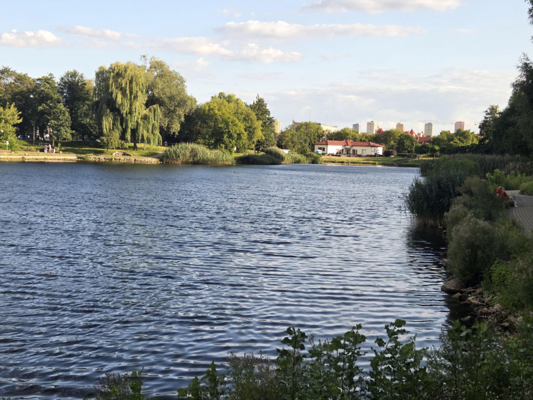 Zielona perła Bartodziejów. Odkryj uroki bydgoskiego Balatonu
