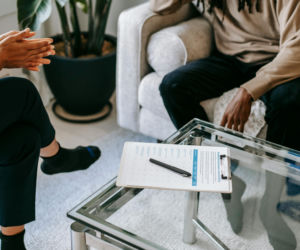  Epidemia samotności – spotkanie psychoedukacyjne w Bibliotece Norwida