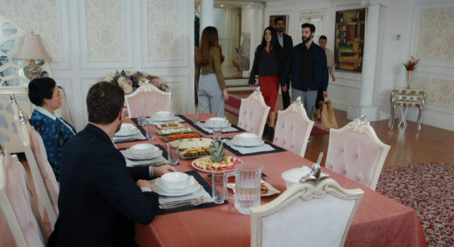 Panna młoda odc. 172. Cihan, Hancer, Melih, Beyza
