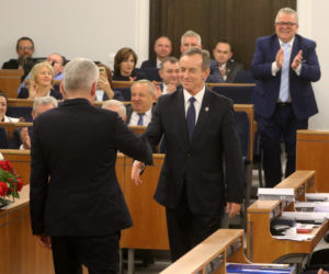 Zmiany w życiu marszałka Senatu Tomasza Grodzkiego. Przesiądzie się z Jaguara do BMW