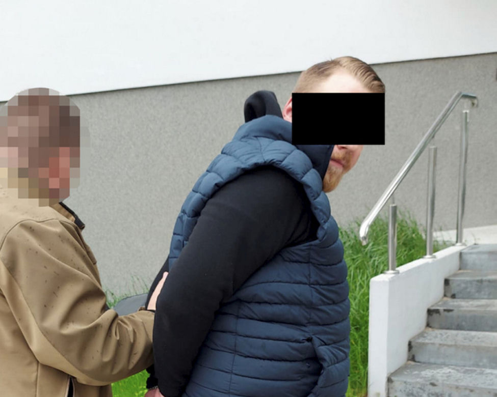 Okradł ze wspólnikami mieszkanie. Wpadli, bo zgubił w nim paragon