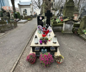 Tak wygląda grób Violetty Villas. Szok, co się na nim znalazło