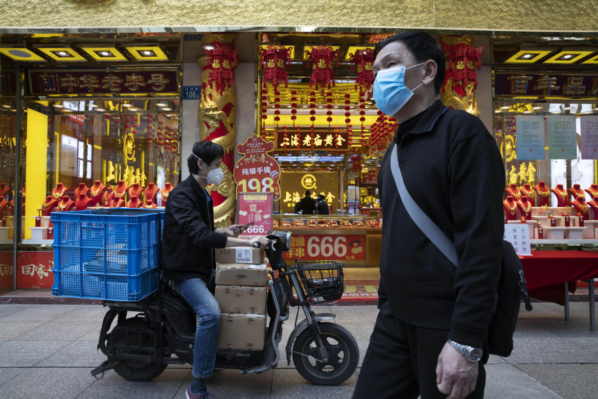 Wuhan wraca do życia