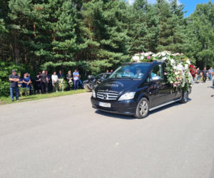 Przędzel: Pogrzeb ofiar tragicznego wypadku w Jamnicy.