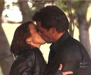 Nieposkromiona miłość odc. 27. Camila ( Silvia Navarro), Daniel (Cristian de la Fuente)