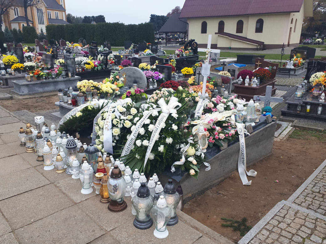Grób Natalki z Głowaczowej. Zamordował ją młodszy brat