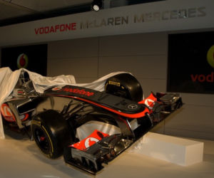 Nowy bolid McLarena MP4-27