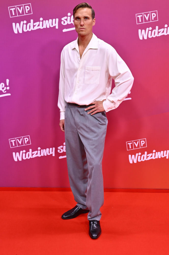 M jak miłość. Ramówka TVP. Maurycy Popiel