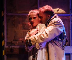 Zaproszenie na Międzynarodowy Dzień Teatru w Elblągu – kto zdobędzie Aleksandra?