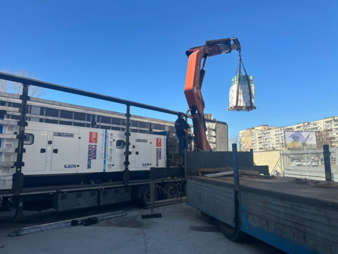 Kardynał Ryś zmobilizował wiernych. Pomoc warta miliony złotych trafiła na Ukrainę