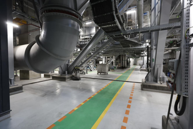 Spalarnia śmieci w Warszawie to teraz Warszawska Wytwórnia Energii. Zdjęcia ze środka wielkiego zakładu