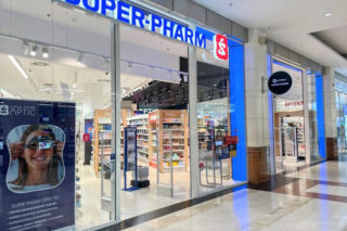 Kosmetyki z dostawą w 30 minut. Rewolucja drogerii Super-Pharm