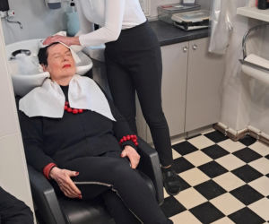 Joanna Senyszyn u fryzjera