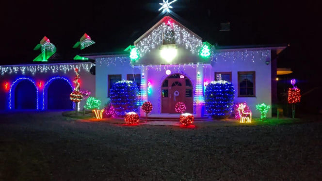 Magia Świąt w Świętokrzyskiem. Gdzie szukać najpiękniej oświetlonych domów? Rzepin i Pawłów skradły show!