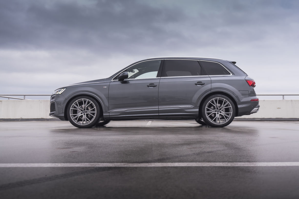 Audi Q7 50 TDI quattro tiptronic S Line
