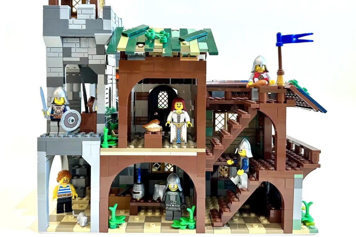 LEGO Ideas. Średniowieczna karczma przy bramie