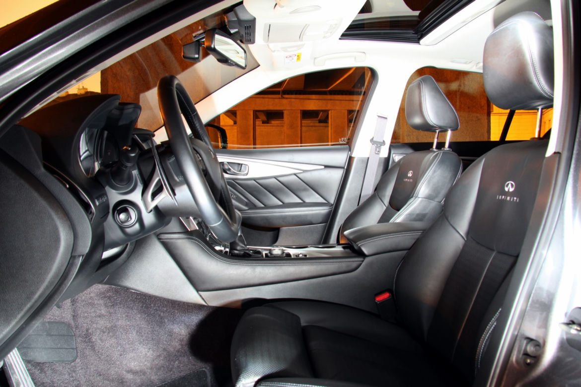 Infiniti Q50 2.0 Turbo