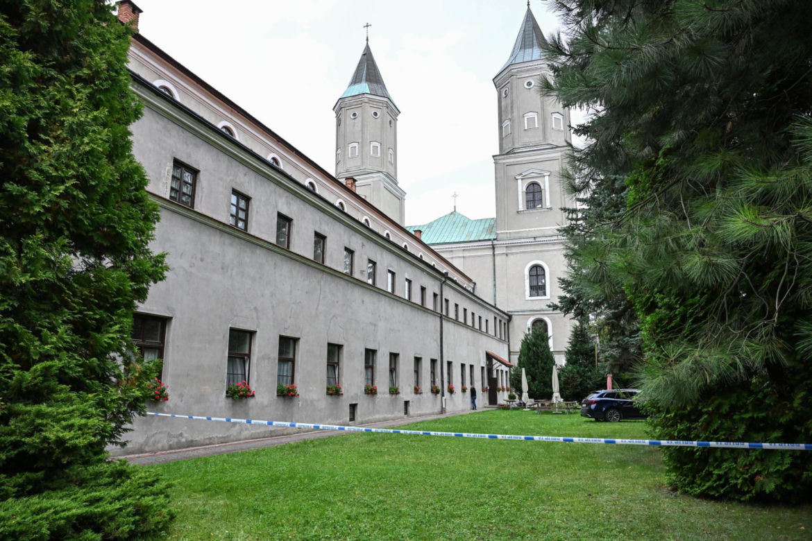 Nagranie po ataku nożownika w Jarosławiu. To on doprowadził do krwawej masakry